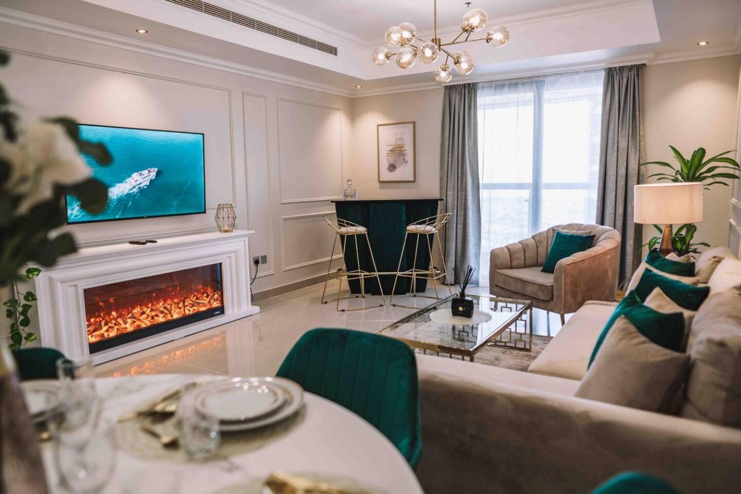 Апартаменты The Penthouse On 71St Floor Дубай Экстерьер фото